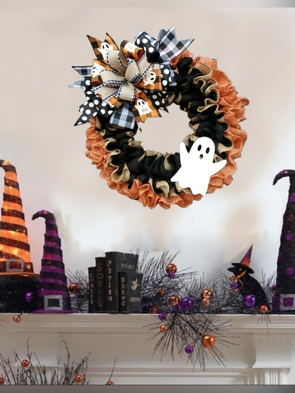 Halloween Decorative Ghost Wreath